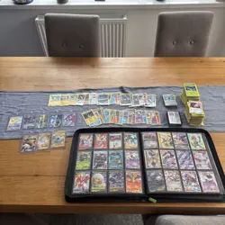 Huge Collection of 500+ 2015-2020 Pokemon Cards EX/GX/Holo/reverse holo - Image 1