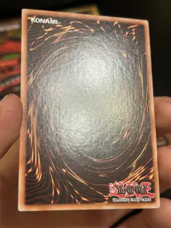 Yugioh Dark Magician DUSA - EN100 1st Edition Ultra Rare Near Mint - Image 4