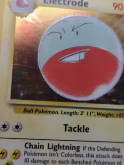 Pokemon TCG Electrode 1999 Unlimited Jungle 2/64 Rare Holo - Image 3