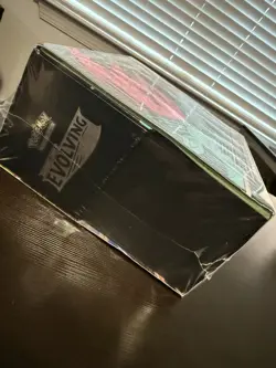 Pokemon Evolving Skies ETB Elite Trainer Box Sealed 8 Booster Packs - Image 4