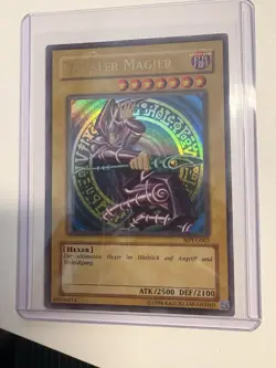 Yu-Gi-Oh! Dark Magician SDY-G005 Ultra Rare Lot x4 + Dark Flare Knight Holo - Image 5