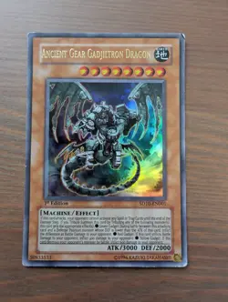 Ancient Gear Gadjiltron Dragon - SD10-EN001 - Ultra Rare 1st Edition - Image 1