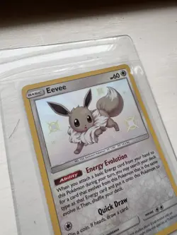 Pokemon TCG Eevee SV41/SV94 Hidden Fates Holo Card Shiny Mint / NM - Image 4