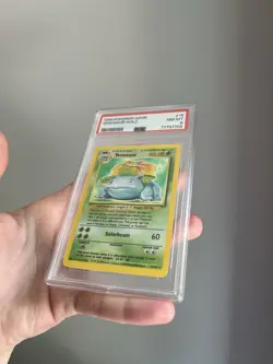 1999 POKEMON BASE SET UNLIMITED #15 VENUSAUR-HOLO PSA 8 - Image 2