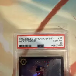 2024 DISNEY LORCANA EN D23 MICKEY MOUSE PLAYFUL SORCERER #07/D23 PSA 10 - Image 3