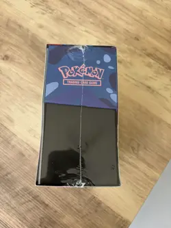Pokemon TCG Chaos Rising PKC Pokemon Center Elite Trainer Box ETB - New & Sealed - Image 3