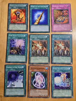Vintage 1996 YuGiOh Cards Holo Common Mixed Lot of 102 Fair Condition - Image 4