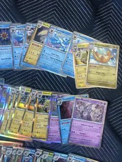Pokemon Scarlet And Violet 151 Holo Lot Of 100 Cards - Image 4