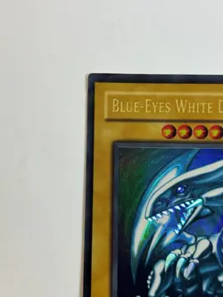 2002 Yu-Gi-Oh! Kaiba #SDK-001 Blue Eyes White Dragon Damaged - Image 2