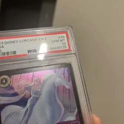 2023 Disney Lorcana EN2 Elsa, Gloves Off Errata Foil - Image 4