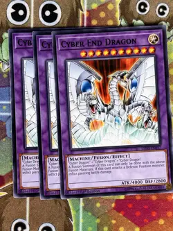 Yugioh Cyber End Dragon LED3-EN017 Playset - Image 1