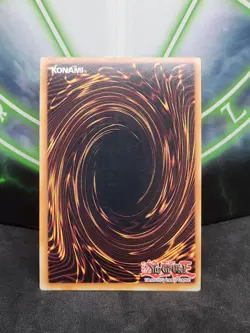 Yugioh Dark Magician YGLD-ENC09 1st Edition Ultra Rare NM - Image 2