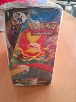 Pokemon TCG Sword And Shield Darkness Ablaze Booster Box - 36 Boosters - Image 4