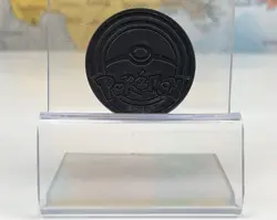 SHIPS SAME DAY Yveltal GX RED Collector Coin OFFICIAL Pokemon 2018 NEAR MINT - Image 2