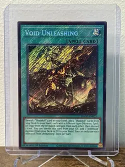 Void Unleashing Yu-Gi-Oh! Battles of Legend Glorious Gallery Secret Rare EN025 - Image 1