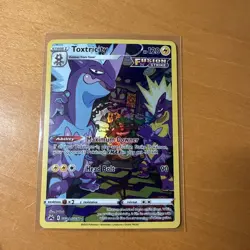 Toxtricity GG09/GG70 Crown Zenith: Galarian Gallery Pokemon - Image 1