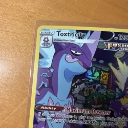 Toxtricity GG09/GG70 Crown Zenith: Galarian Gallery Pokemon - Image 5