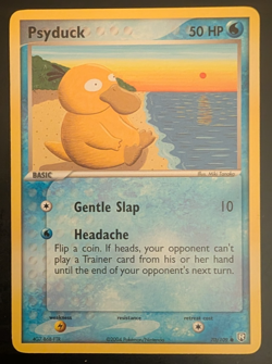 2004 Pokemon Psyduck #70/109 Ex Team Rocket Returns - Image 1