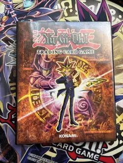 (YVL) Yu-Gi-Oh Vintage Collection Binder Trading Game Card Sleeves Book 1996 LP - Image 1