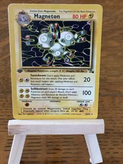 1st Edition Magneton 26/62 Fossil Non-Holo Rare Vintage Pokemon TCG - Image 1