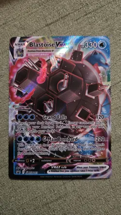 Blastoise VMAX SWSH103 SWSH: Sword & Shield Promo Cards Holo - Image 1