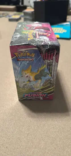 Pokemon TCG Sword & Shield Fusion Strike Sealed Booster Box, 36 Packs - Image 4