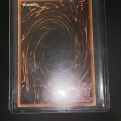 Blue Eyes White Dragon 2002 YuGiOh SDK-001 ultra rare. Mint condition - Image 2