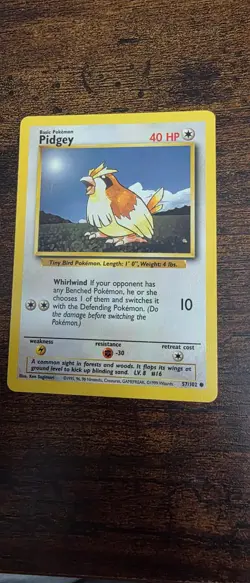 Pidgey 57/102 Common Base Set Unlimited Pokemon Near Mint - Image 1