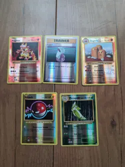 POKEMON TCG CARDS BULK BUY JOB LOT 2016 NINTENDO CCG FOLDERS AND TIN CASE COIN - Image 1