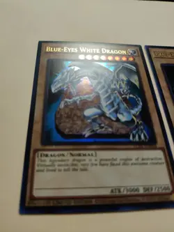 2x Blue-Eyes White Dragon LC01-EN004 Ultra Rare NM - Image 2