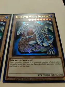 2x Blue-Eyes White Dragon LC01-EN004 Ultra Rare NM - Image 4