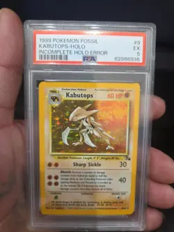 ERROR CARD POKEMON 1999 Fossil KABUTOPS Holo #9 PSA 5 - Image 1
