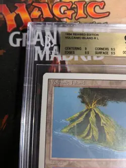 BGS 9.5 Volcanic Island MtG Revised Magic the Gathering GEM MINT - Image 3