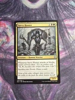 Savvy Hunter Throne of Eldraine Regular - Image 1