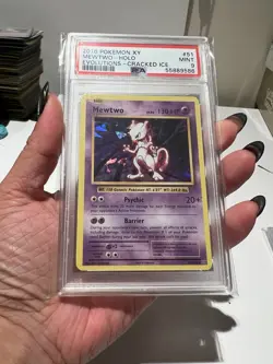 2016 POKEMON XY EVOLUTIONS #51/108 MEWTWO CRACKED ICE HOLO PSA 9 - Image 2