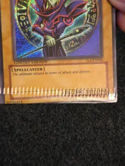 *Misprint* Dark Magician Yu-Gi-Oh Limited Edition FL1-EN002 Secret Rare Crimped - Image 2