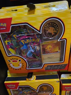 👀 X3 Pokemon Day 2026 Collection Box NEW FACTORY SEALED X3 - Image 4
