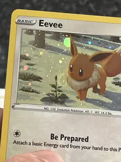 Eevee SWSH190 SWSH: Sword & Shield Promo Cards Holo NM HUGE SWIRL - Image 2