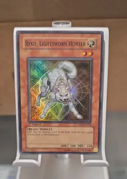 Ryko, Lightsworn Hunter LODT-EN022 Light of Destruction 1st Edition -JM - Image 1