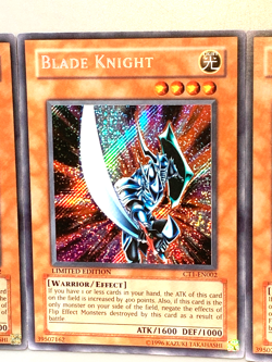 yugioh 3X Blade Knight CT1-EN002 Secret Rare Near Mint play set - Image 5