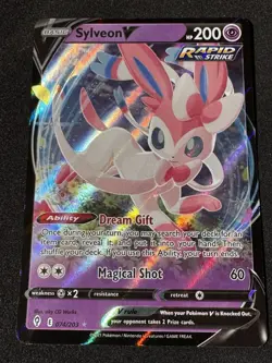 Sylveon V 074/203 Ultra Rare Pokemon Evolving Skies Pokemon Card NM - Image 1