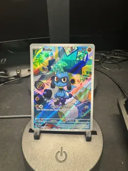 Riolu 215/198 Scarlet & Violet Base Set Illustration Rare Holo Pokemon TCG MINT - Image 1