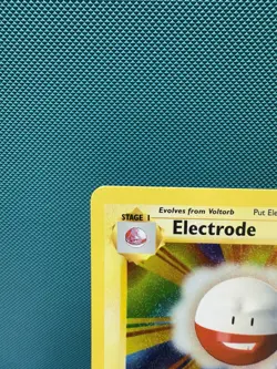 Pokemon ELECTRODE - CLC 011/034 Classic Collection - HOLO - MINT - Image 2