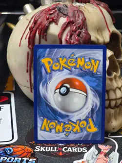 ☠☠ Pokemon Flying Pikachu V 006/025 Celebrations Holo - Image 2
