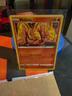 Moltres SWSH185 Sword & Shield Promo Holo Holo NM Pokemon - Image 1