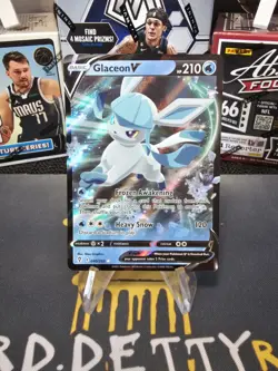 Pokemon TCG Glaceon V Evolving Skies 040/203 Holo Ultra Rare - Image 1