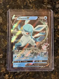 Pokemon TCG Glaceon V Evolving Skies 040/203 Holo Ultra Rare - Image 1