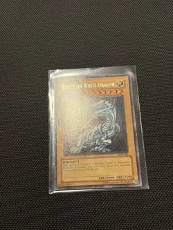 YuGiOh - GLOSSY - Blue Eyes White Dragon SDK-001 Ultra Rare Holo Unlimited 💎 - Image 2