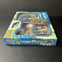 Pokemon Lucario VSTAR Special Collection Box SEALED 250010 - Image 5