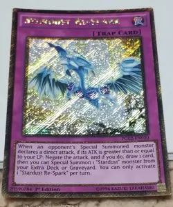 YUGIOH STARDUST RE SPARK PGL2 SECRET GOLD LIGHT PLAYED - Image 1